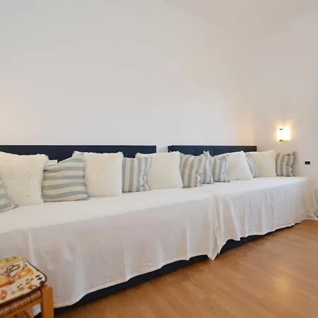 Elegant And Brigth Corner Апартаменты Ровинь