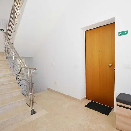 Elegant And Brigth Corner Апартаменты Ровинь