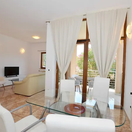 Апартаменты Elegant And Brigth Corner *