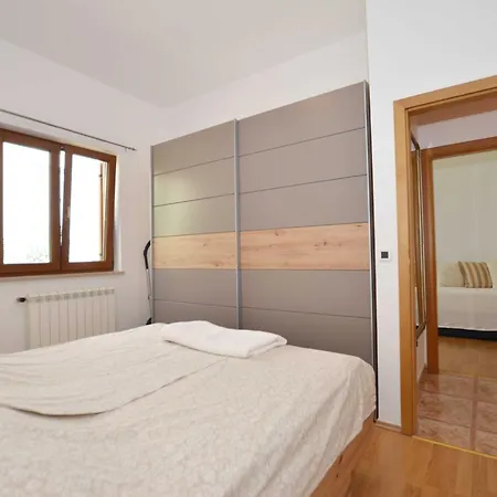 Апартаменты Elegant And Brigth Corner